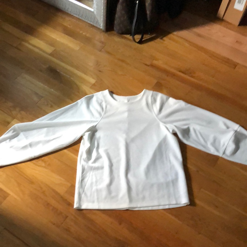 Banana republic NWT off white/ cream blouse